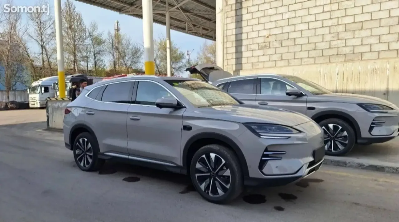 BYD Song Plus 2025 · AMT