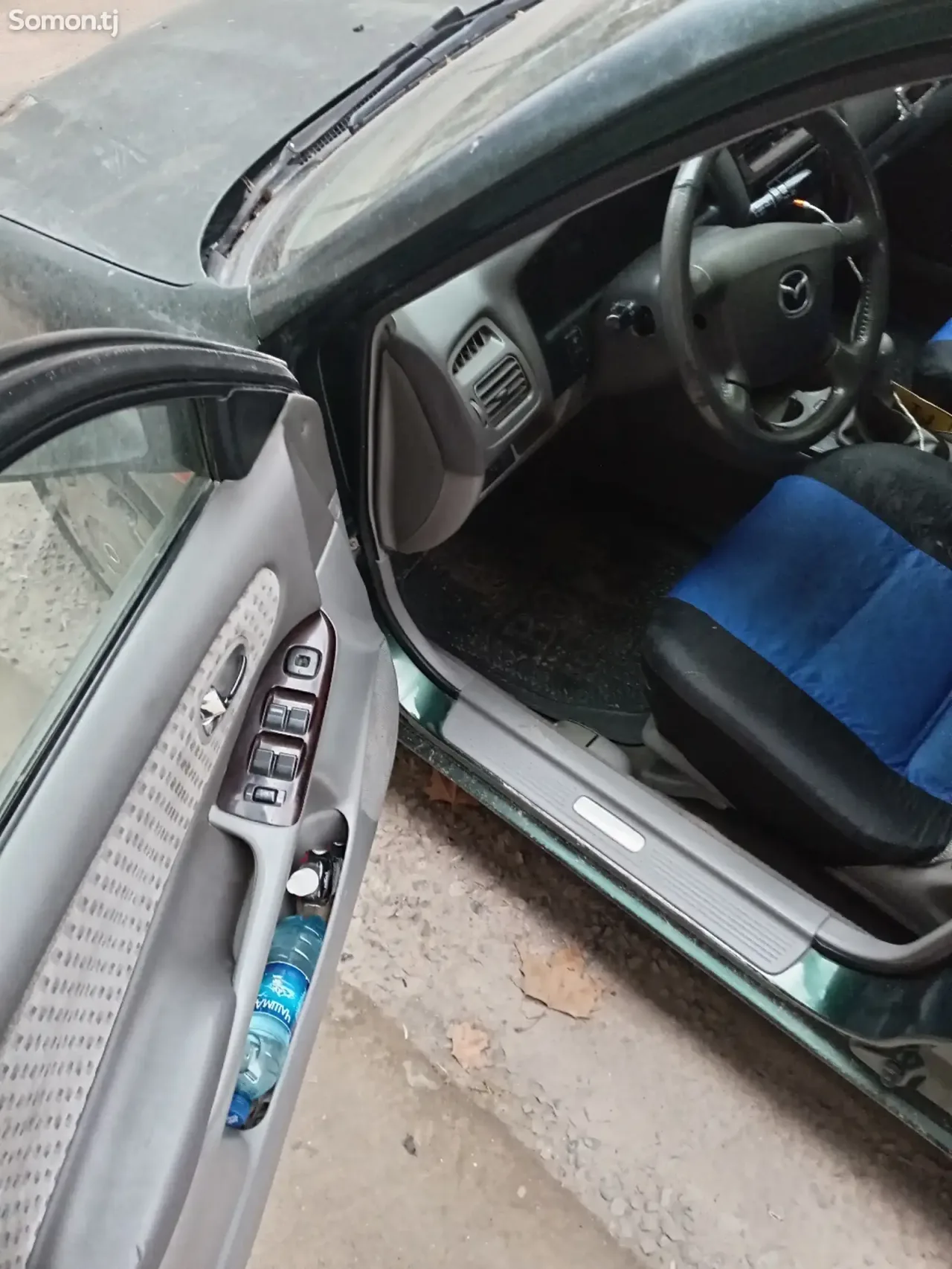 Mazda 626 2000 · 1.8 MT