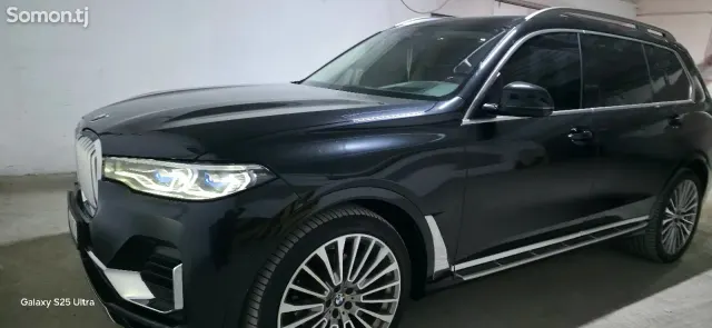 BMW X7 2020 · 3.0 AT