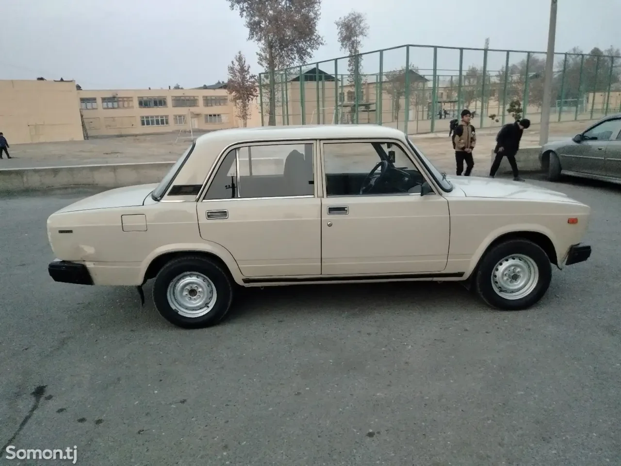 Lada (ВАЗ) 2107 1995 · 1.3 MT