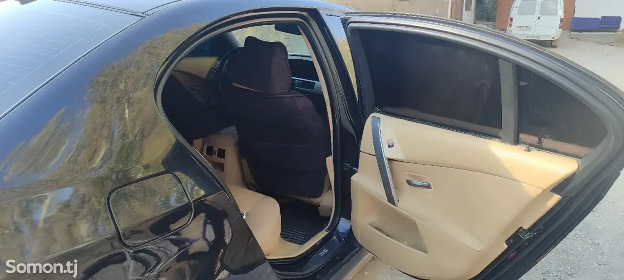 BMW 5 series 2004 · 2.4 AT
