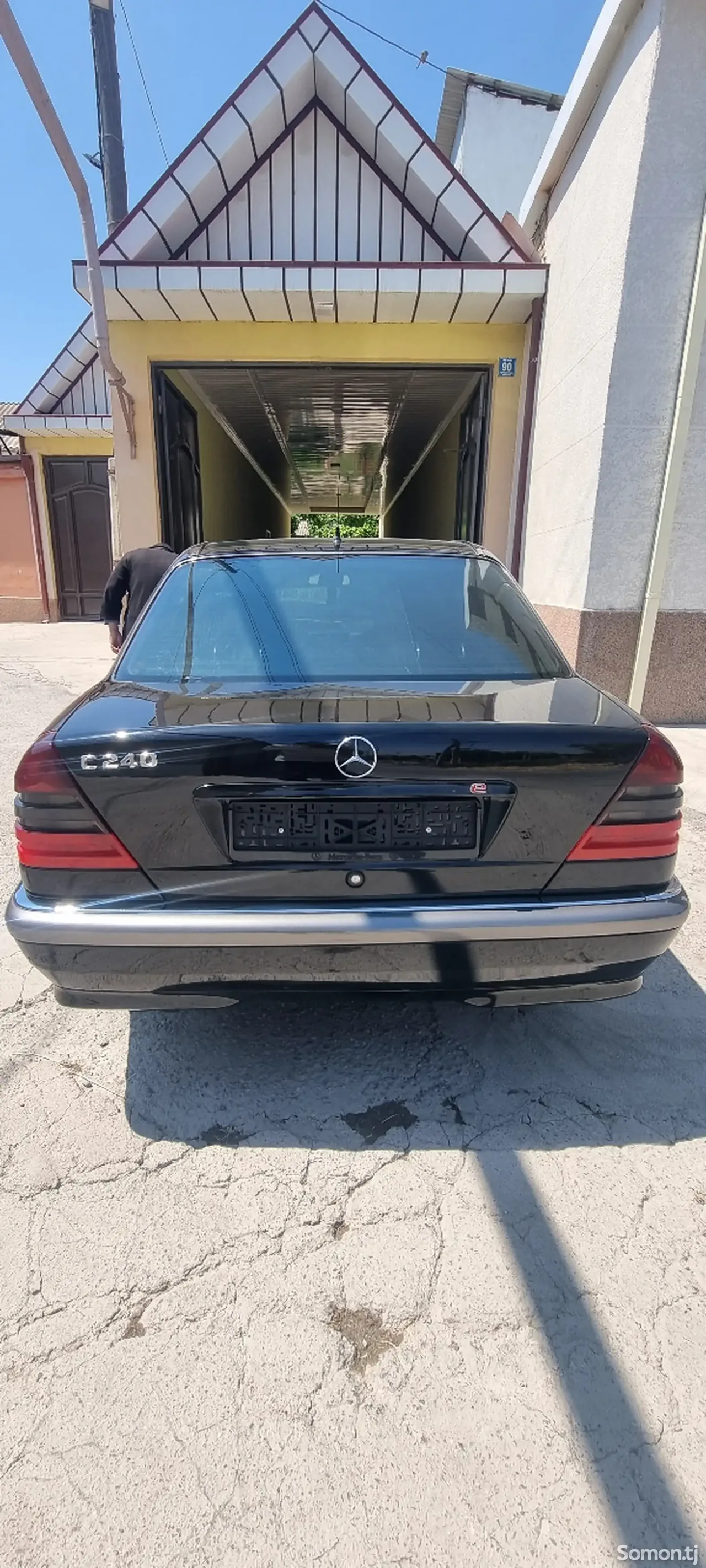 Mercedes-Benz C class 1999 · 2.4 AT