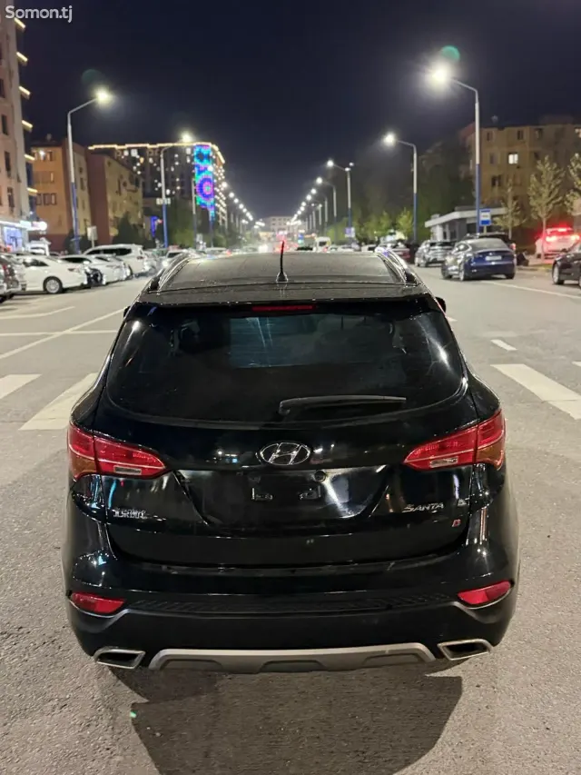 Hyundai Santa Fe 2014 · 2.4 AT