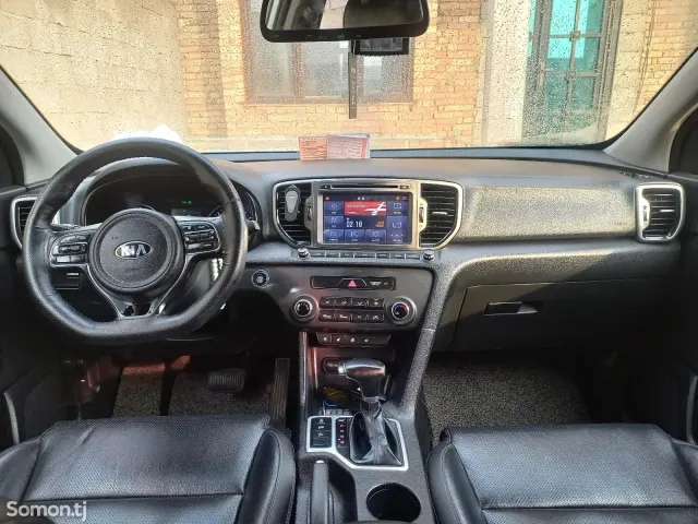 Kia Sportage 2015 · 1.7 AT