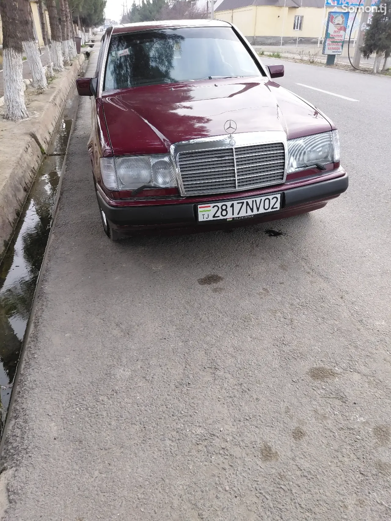 Mercedes-Benz W124 1991 · 2.0 MT