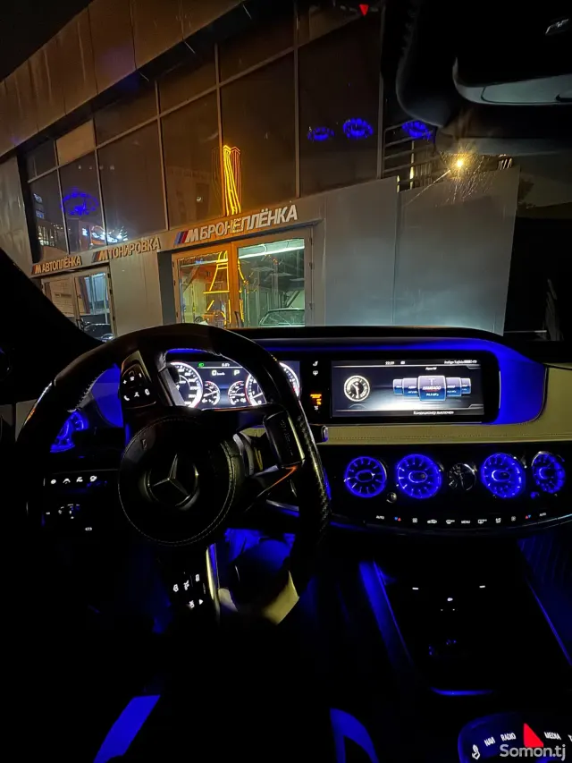 Mercedes-Benz S class 2016 · 6.3 AT