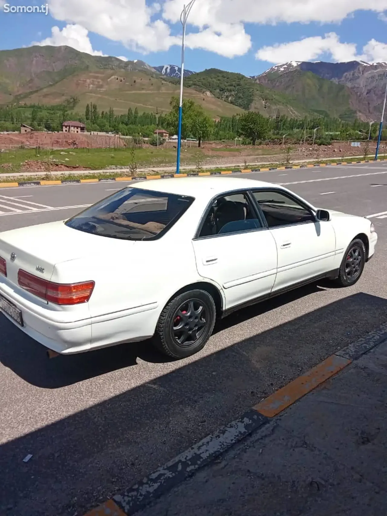 Toyota Mark II 1997 · 2.0 AT