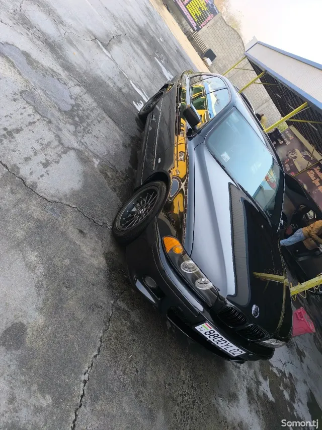 BMW 5 series 2003 · 3.0 AT