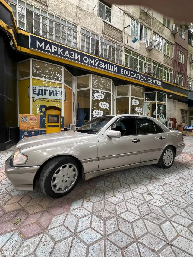 Mercedes-Benz C class 1994 · 1.8 AT