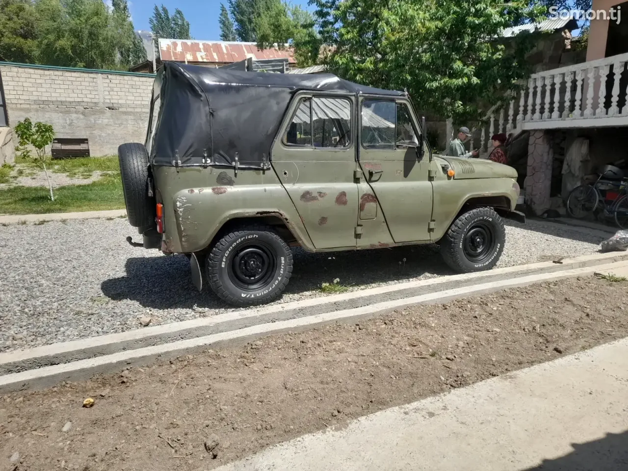 УАЗ 469Б 1990 · 2.4 MT