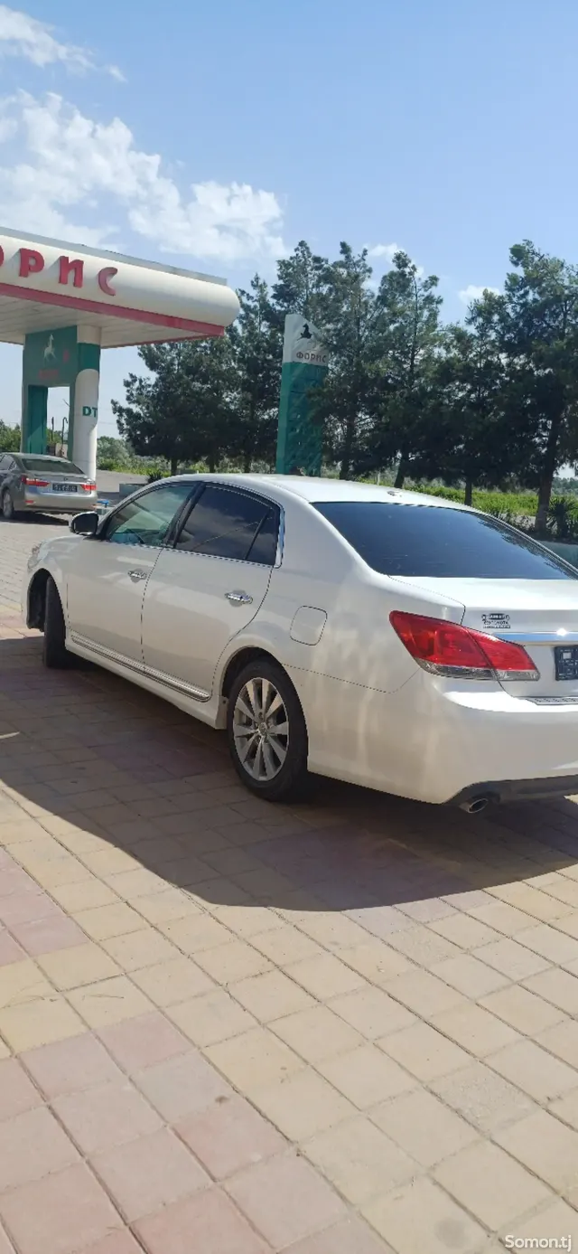 Toyota Avalon 2012 · 3.5 AT