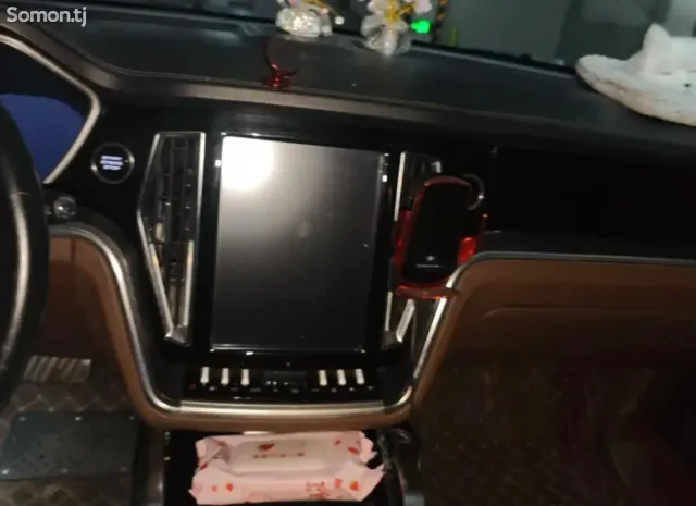 Zotye T800 2018 · 2.0 AT