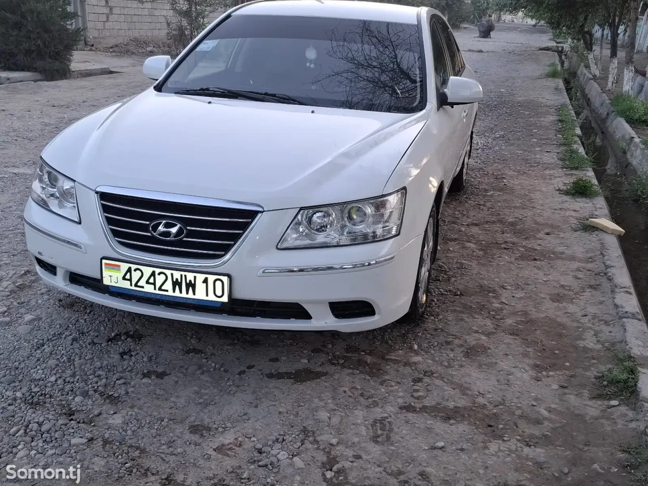 Hyundai Sonata 2009 · 2.0 AT