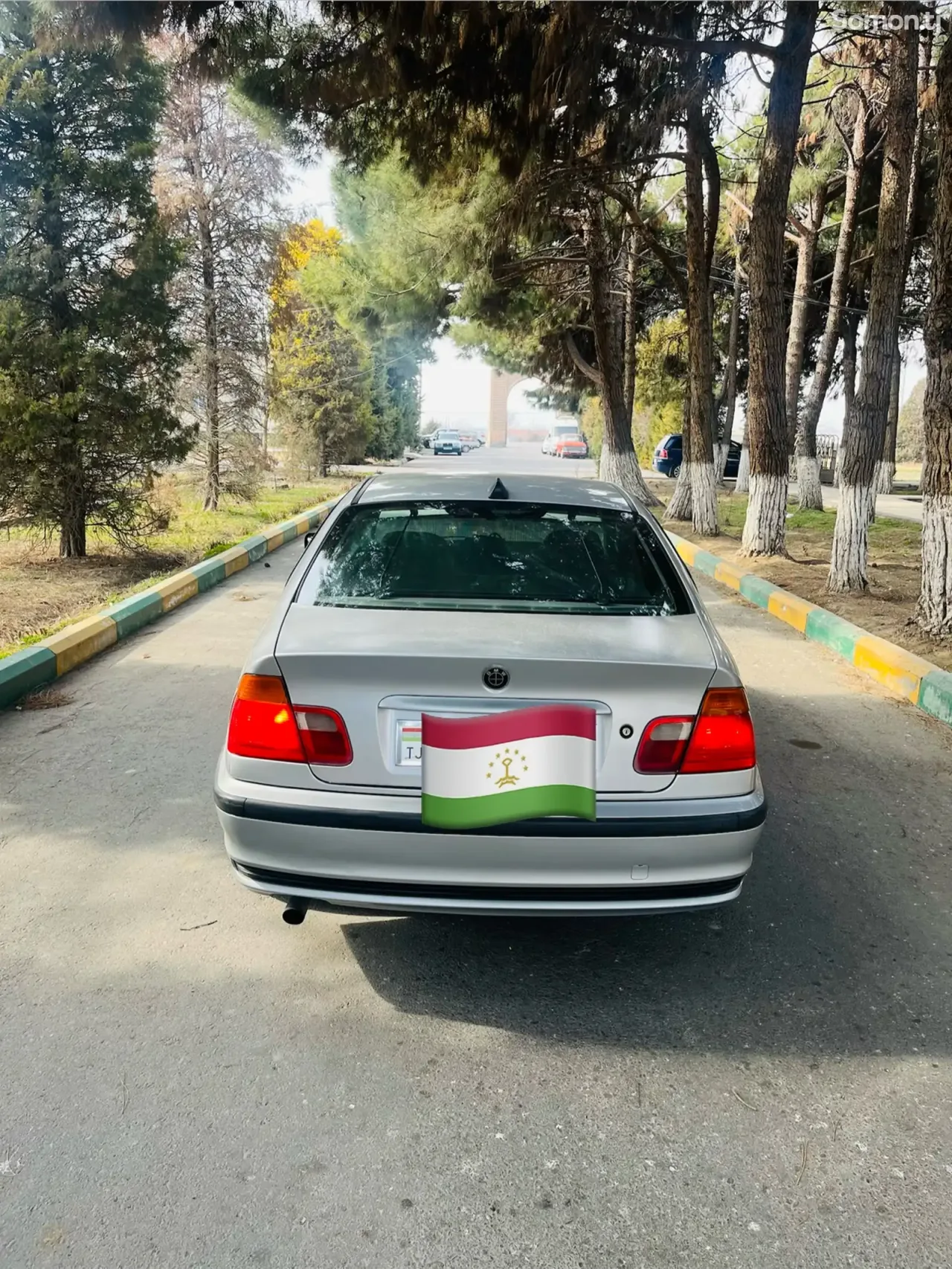 BMW 3 series 2000 · 1.8 MT