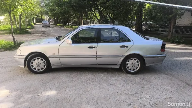 Mercedes-Benz C class 1998 · 1.8 AT