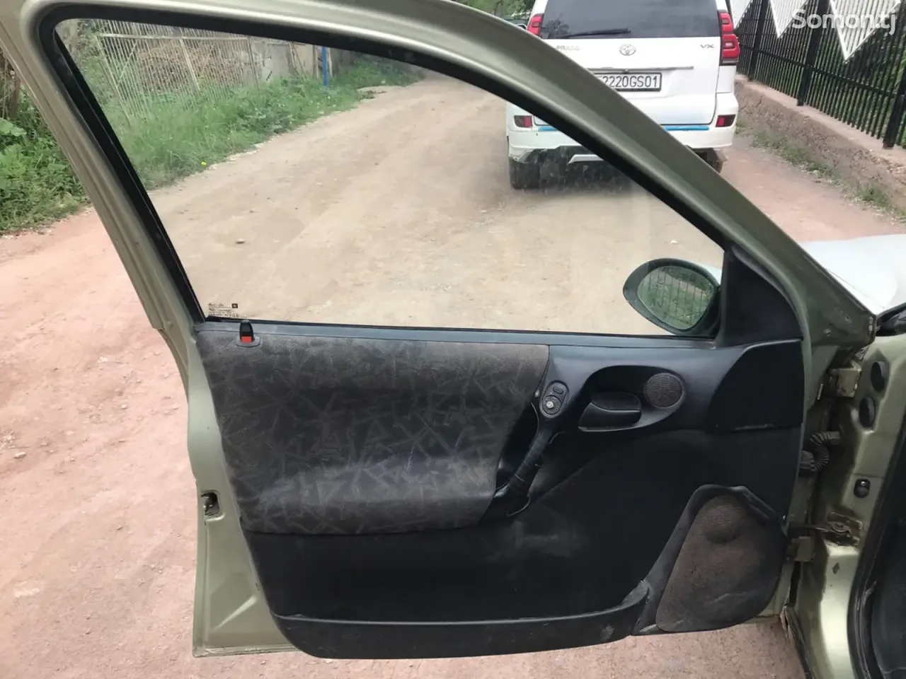 Opel Vectra B 1996 · 1.6 MT