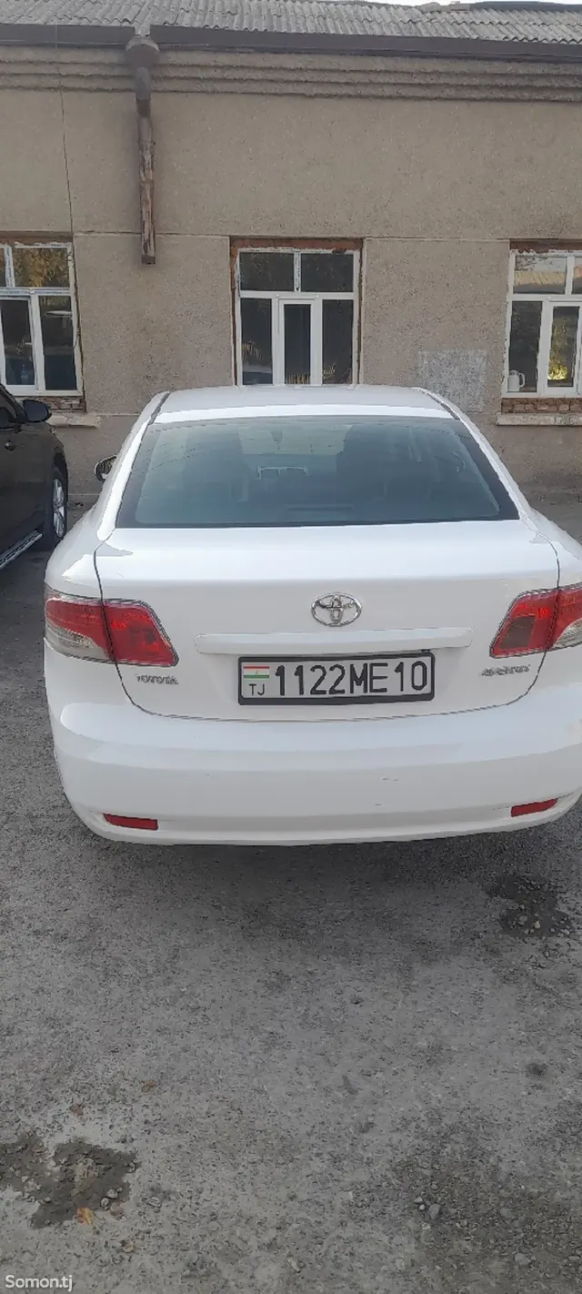 Toyota Avensis 2012 · 1.8 AT