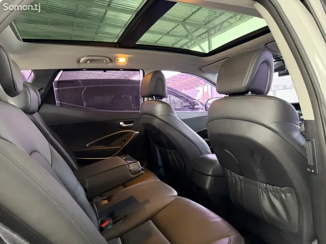 Hyundai Santa Fe 2017 · 2.0 AT