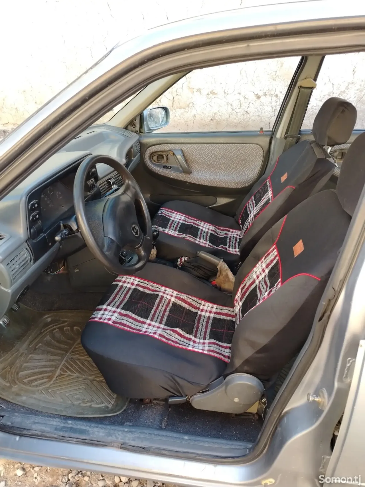 Daewoo Nexia 1996 · 1.6 MT