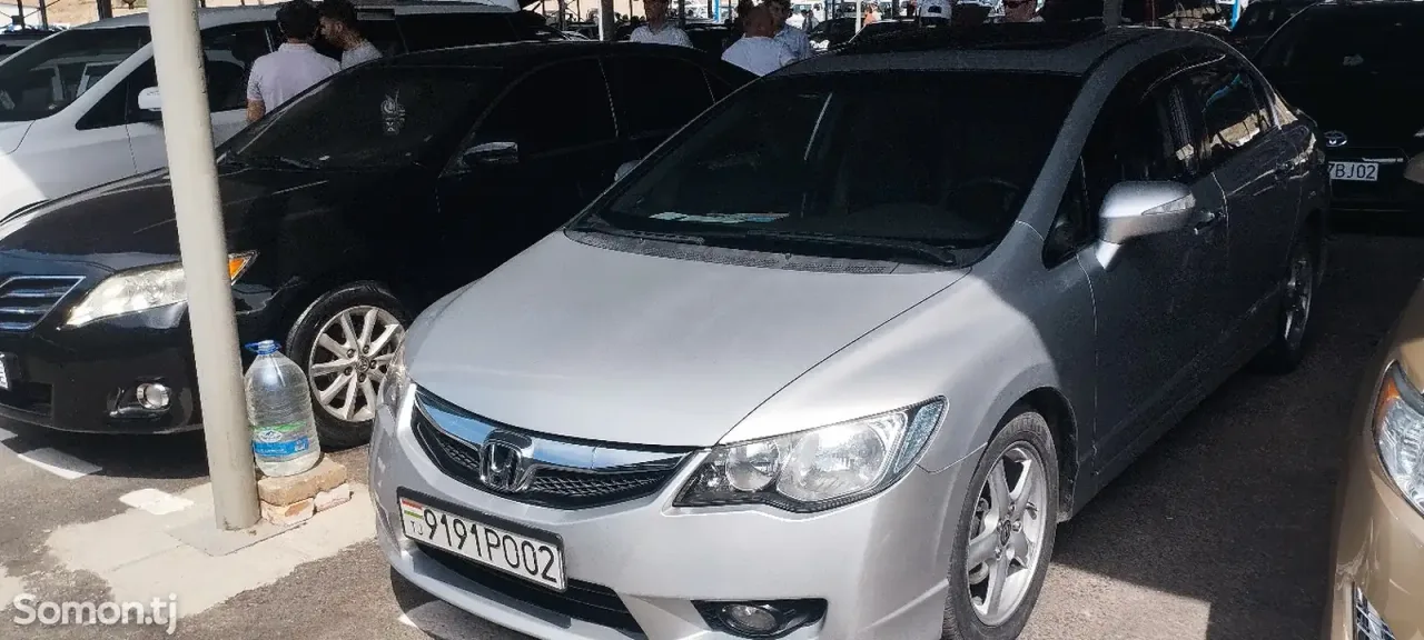 Honda Civic 2007 · 2.0 AT