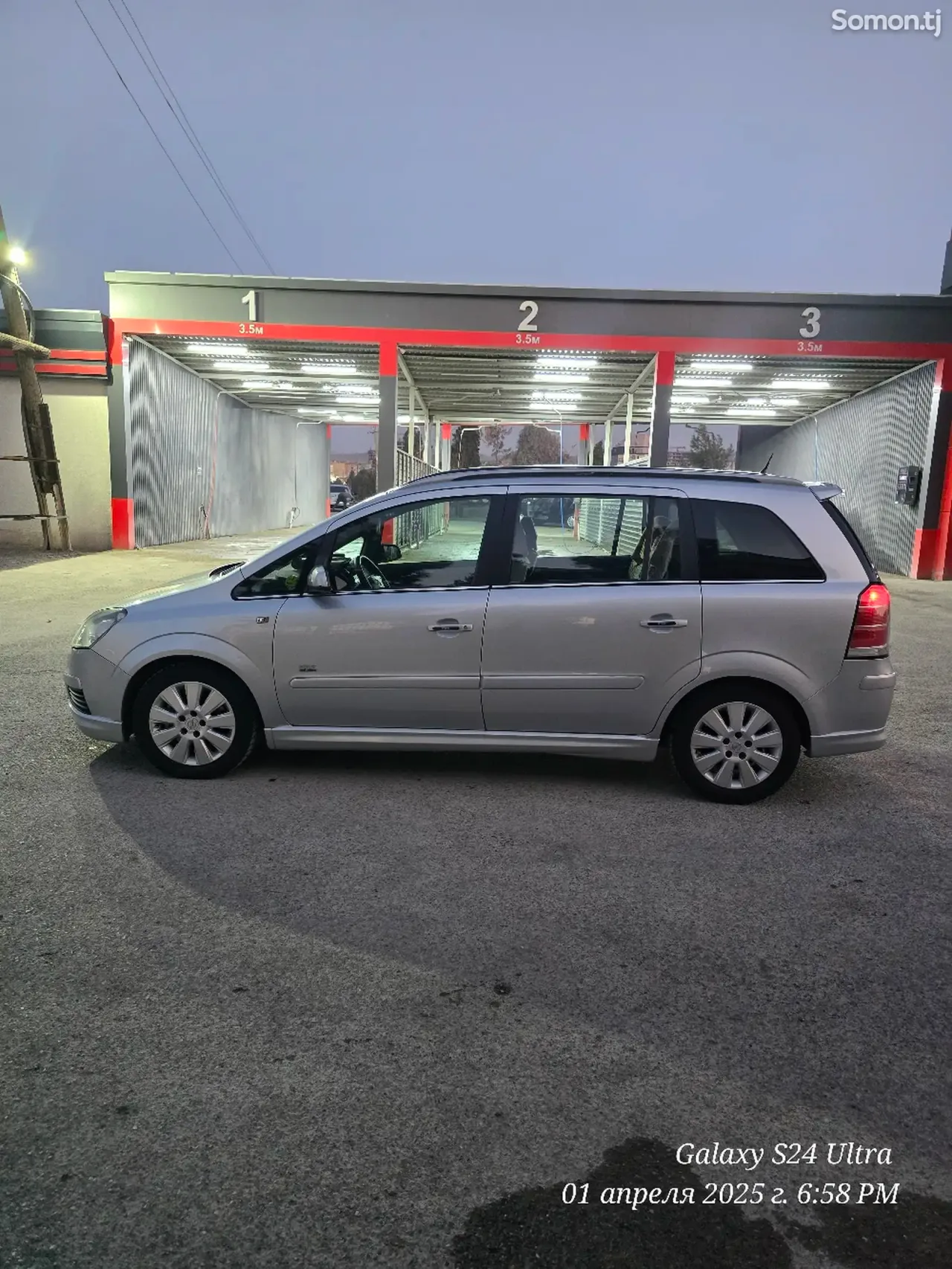 Opel Zafira 2007 · 2.2 AT