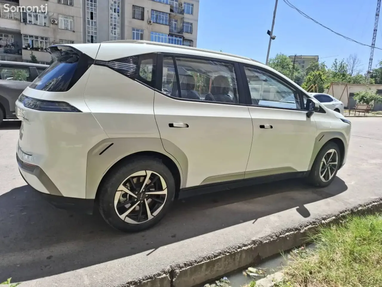 GAC Aion V plus 2025 · AT