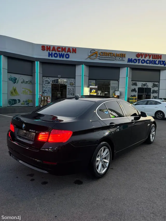 BMW 5 series 2013 · 2.0 AT