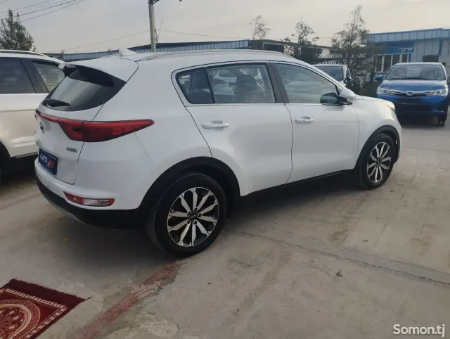 Kia Sportage 2015 · 2.0 AT