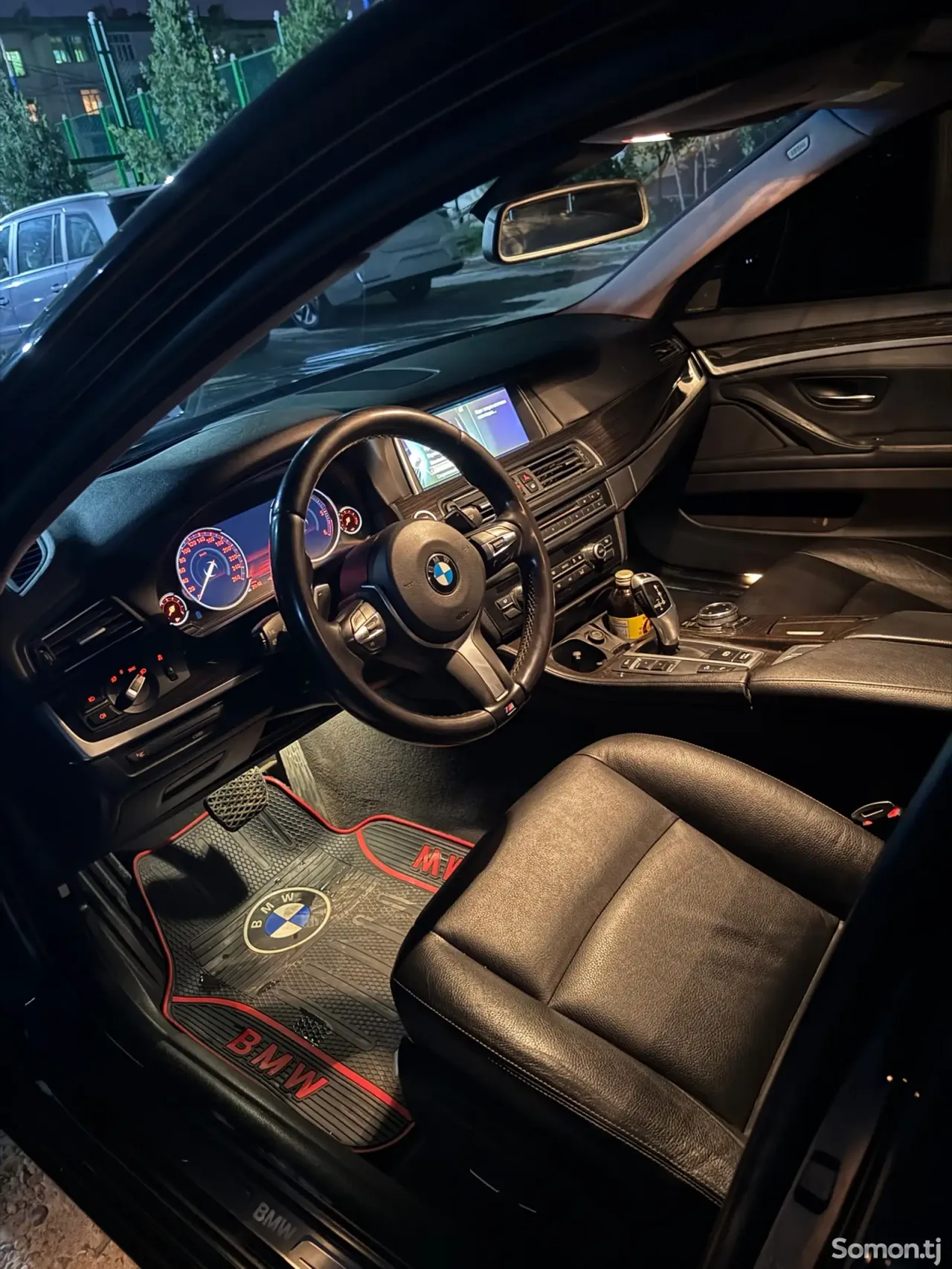 BMW 5 series 2015 · 2.0 AT
