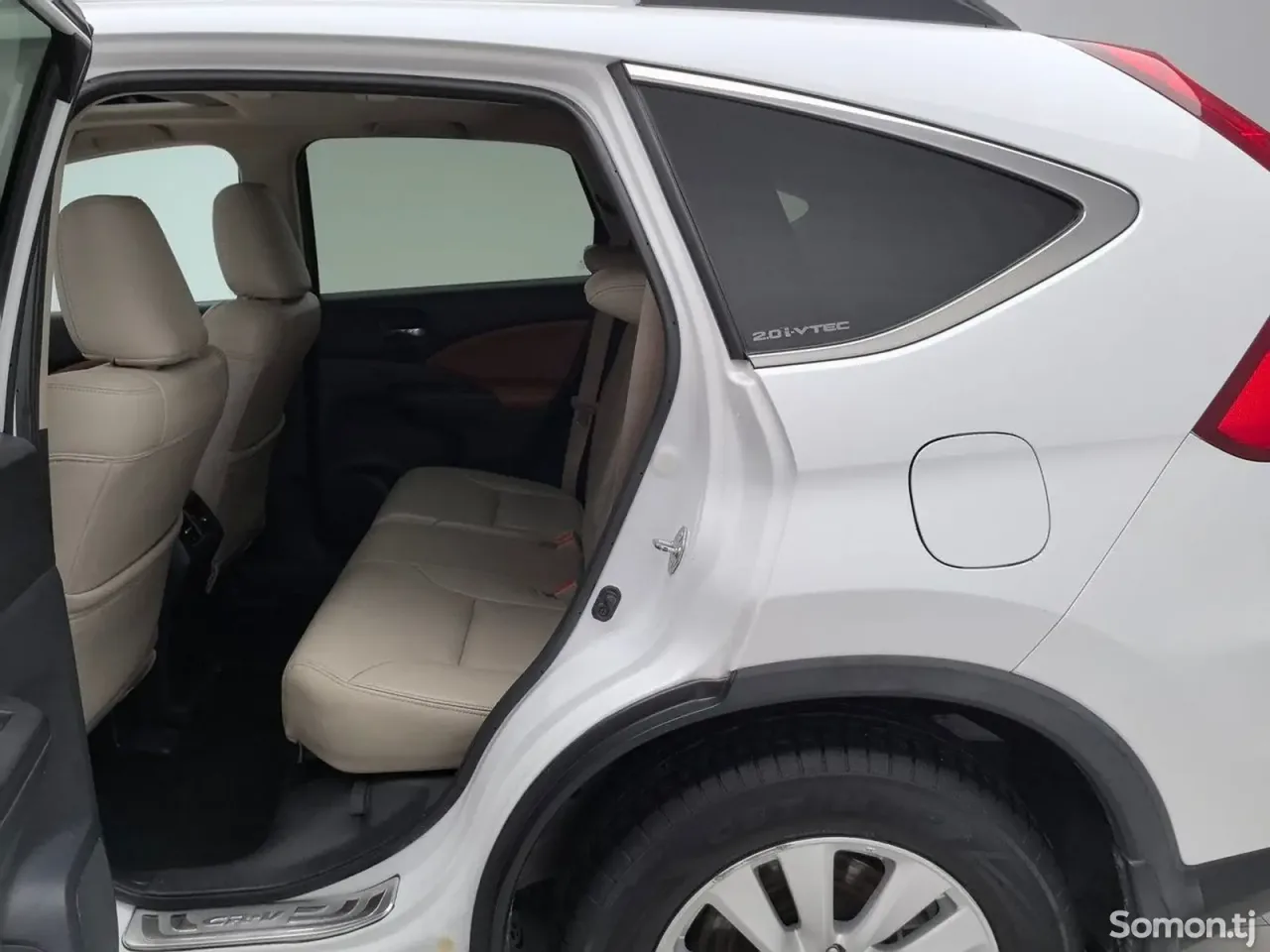 Honda CR-V 2015 · 2.0 AT