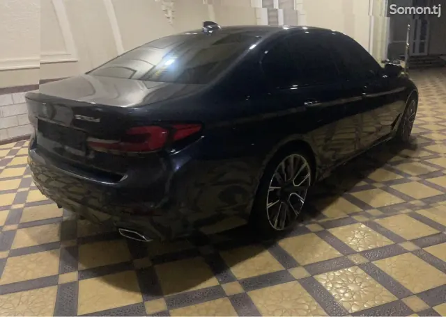 BMW 5 series 2017 · 2.0 AT