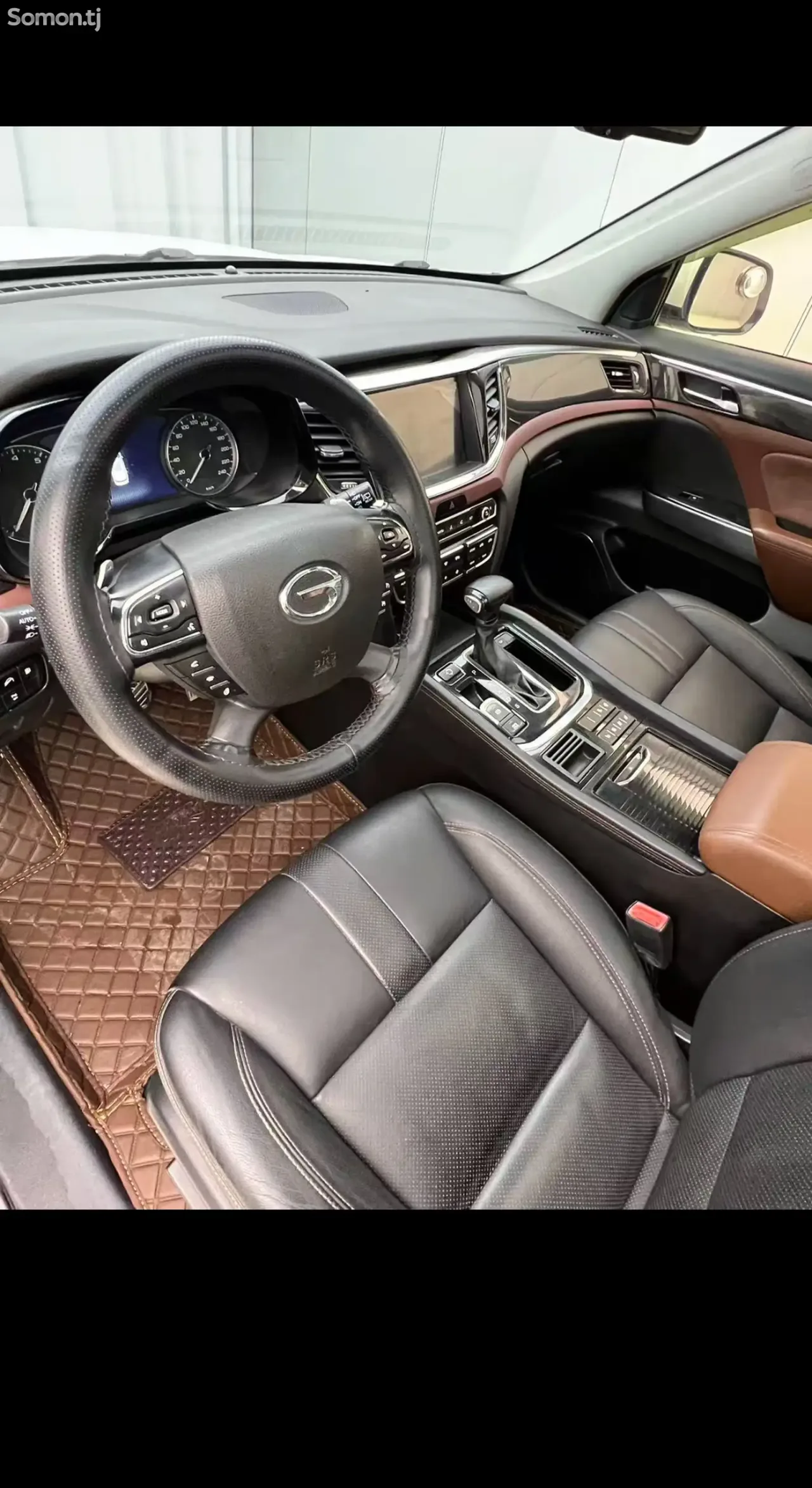 GAC Trumpchi GS8 2017 · 2.0 AT