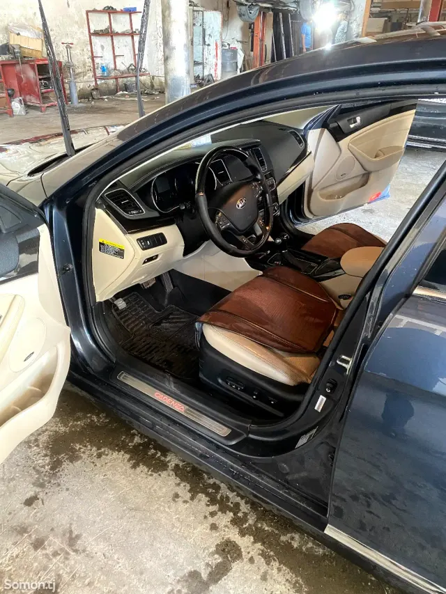 Kia K7 2014 · 3.3 AT