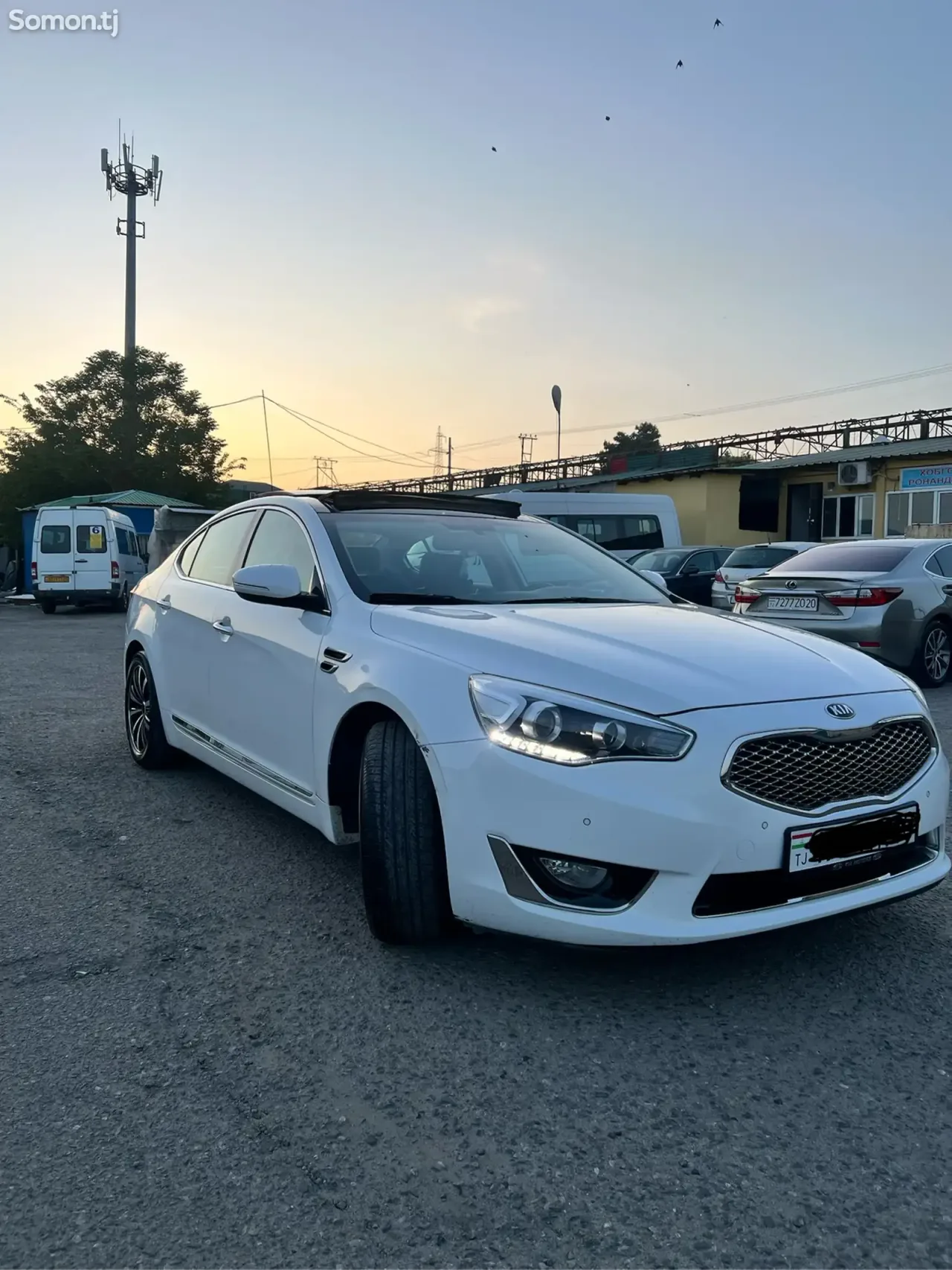 Kia K7 2015 · 2.4 AT