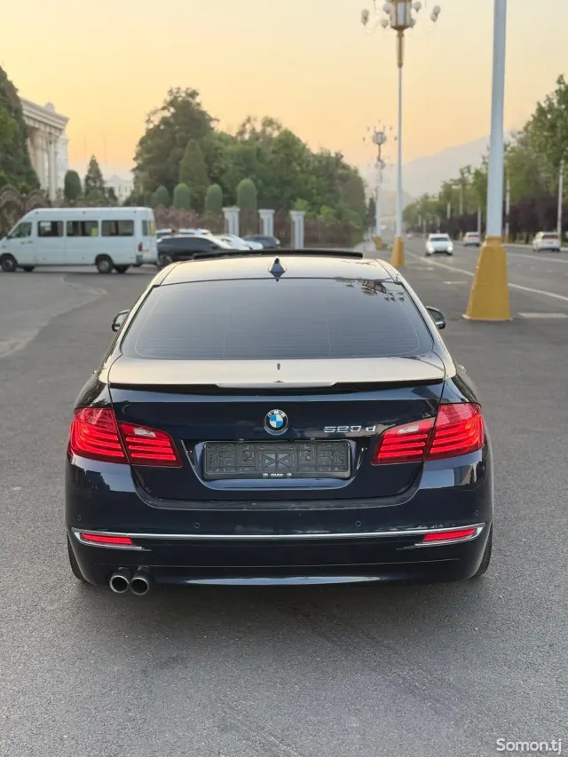 BMW 5 series 2014 · 2.0 AT