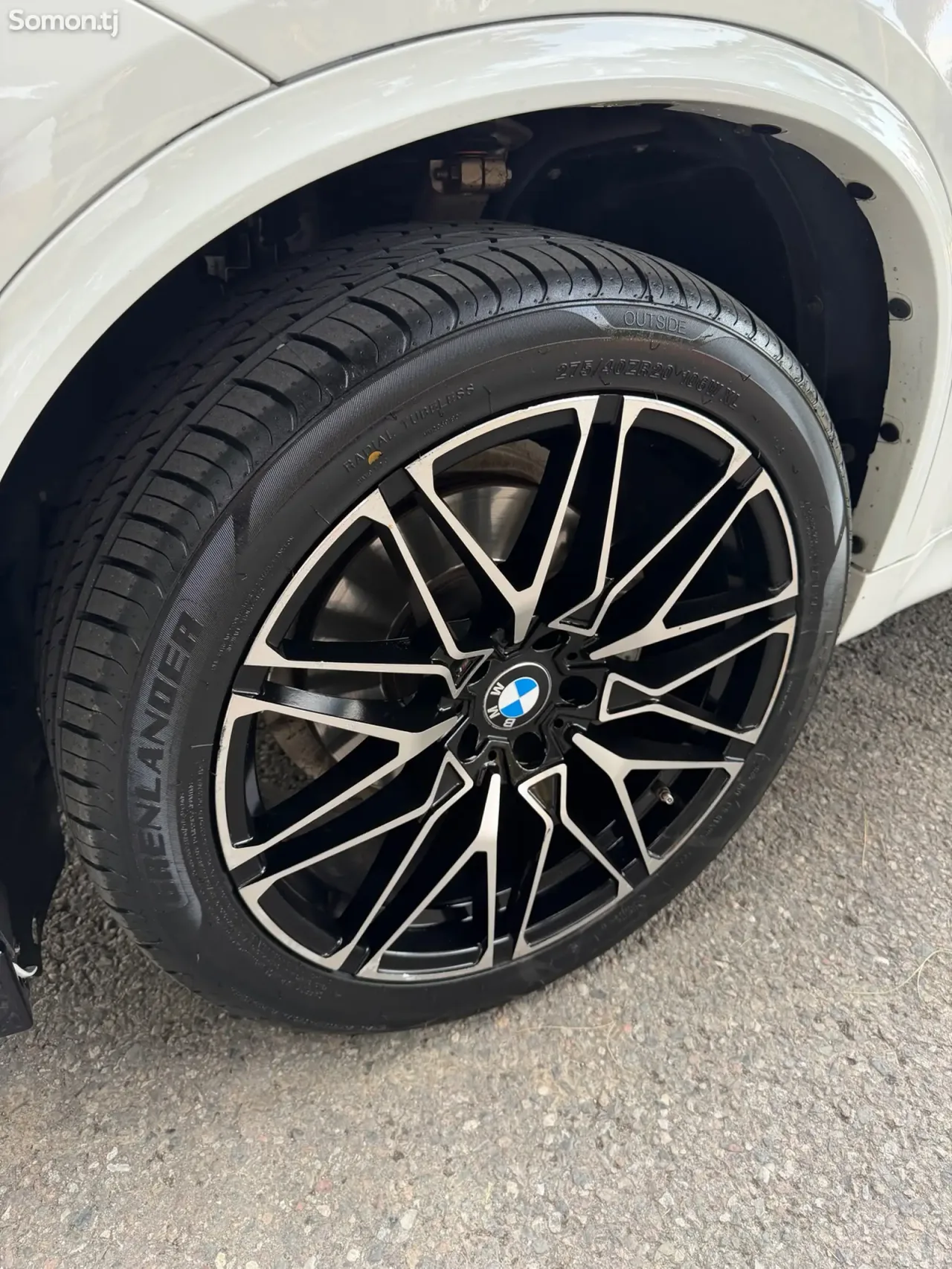 BMW X5 2016 · 3.0 AT