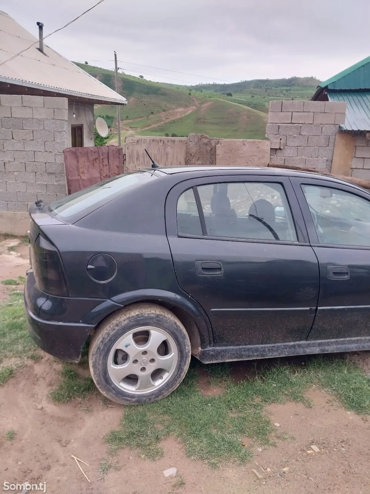 Opel Astra G 2000 · 1.6 MT