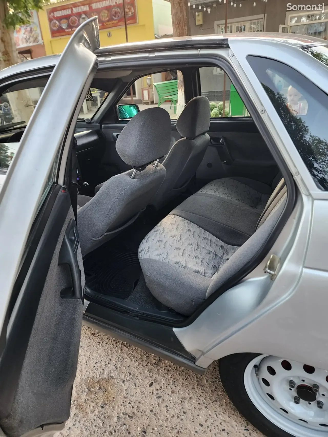 Lada (ВАЗ) 2110 2006 · 1.6 MT