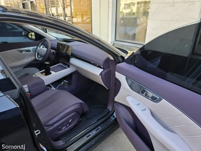 Changan Deepal S07 2025 · AT