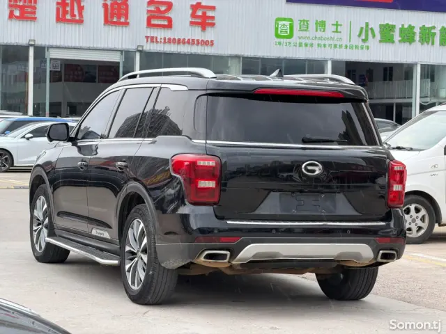 GAC Trumpchi GS8 2017 · AT