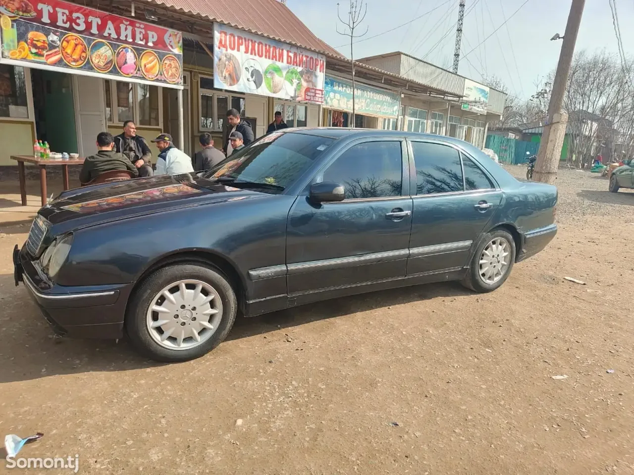 Mercedes-Benz E class 2000 · 2.2 MT