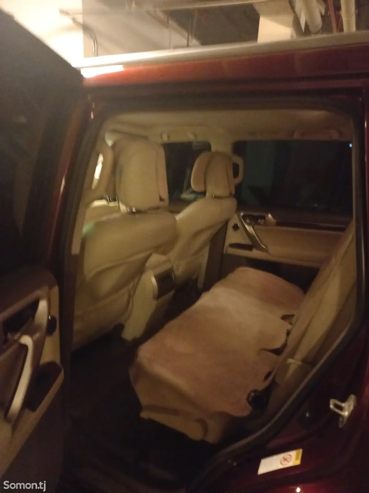 Lexus GX series 2012 · 4.6 AT