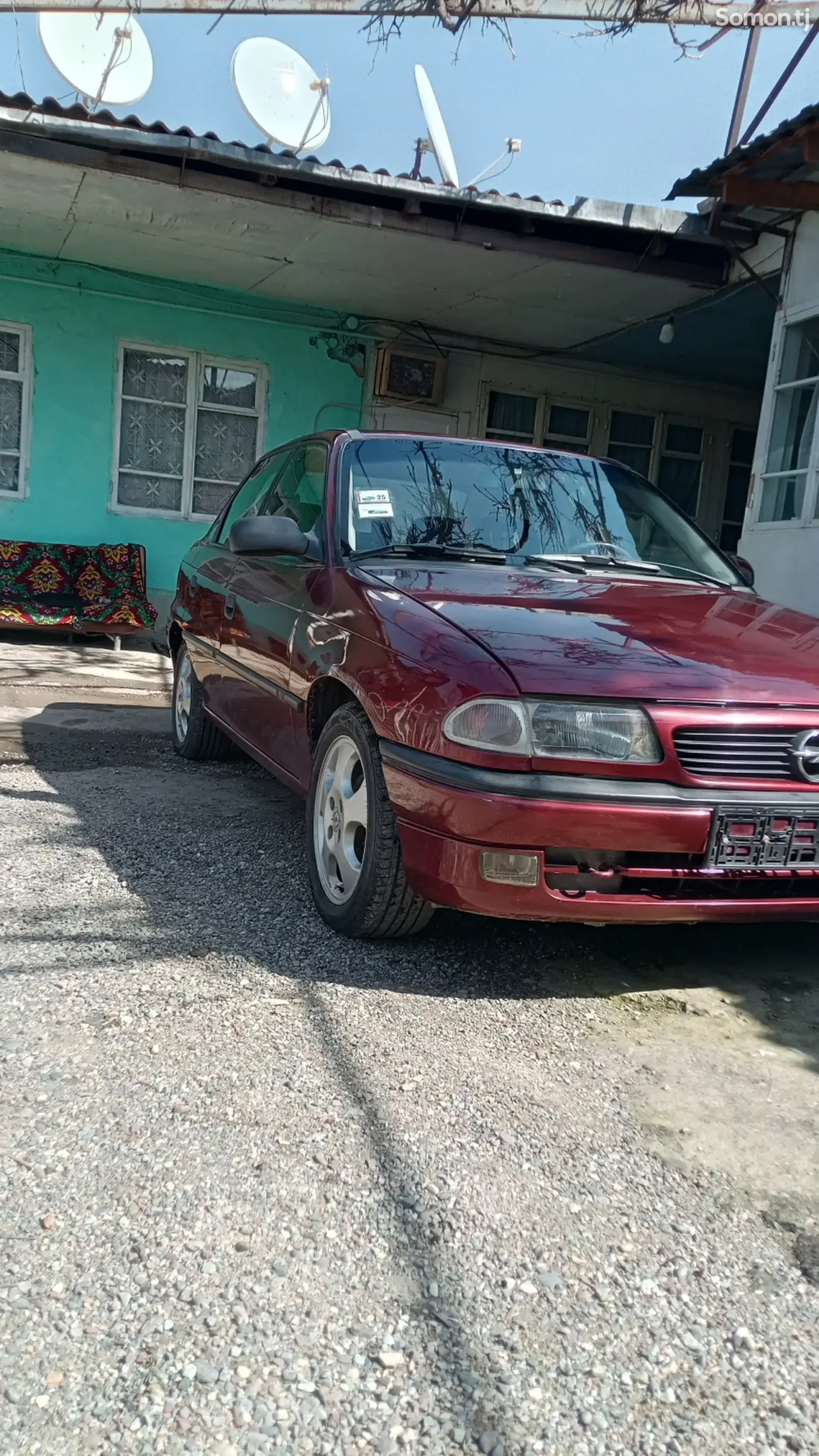 Opel Astra F 1997 · 1.6 MT
