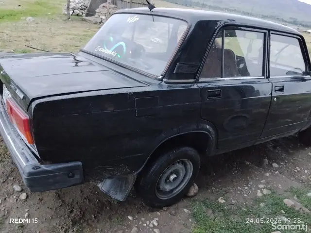 Lada (ВАЗ) 2105 2000 · 1.3 MT