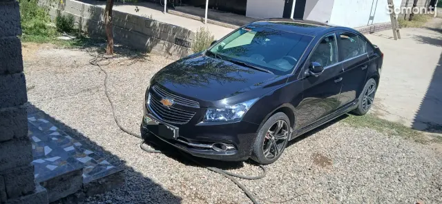 Chevrolet Cruze 2014 · 1.4 AT