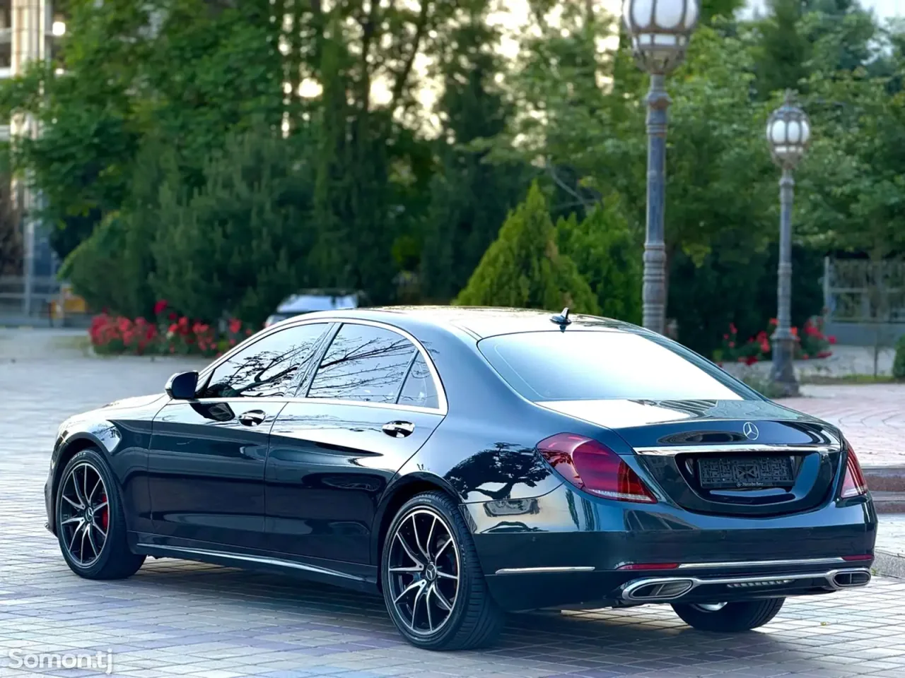 Mercedes-Benz S class 2015 · 3.5 AT