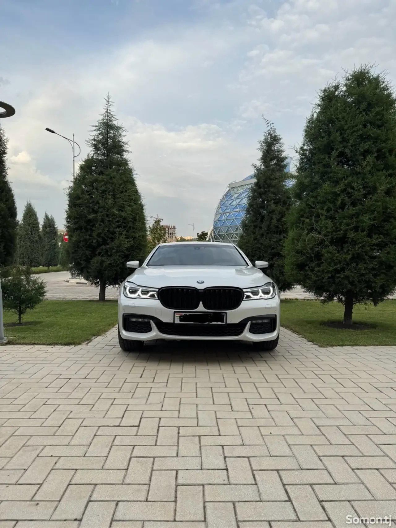 BMW 7 series 2019 · 3.0 AT