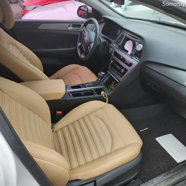 Hyundai Sonata 2014 · 2.0 AT