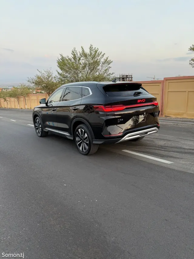 BYD Song Plus 2025 · AT