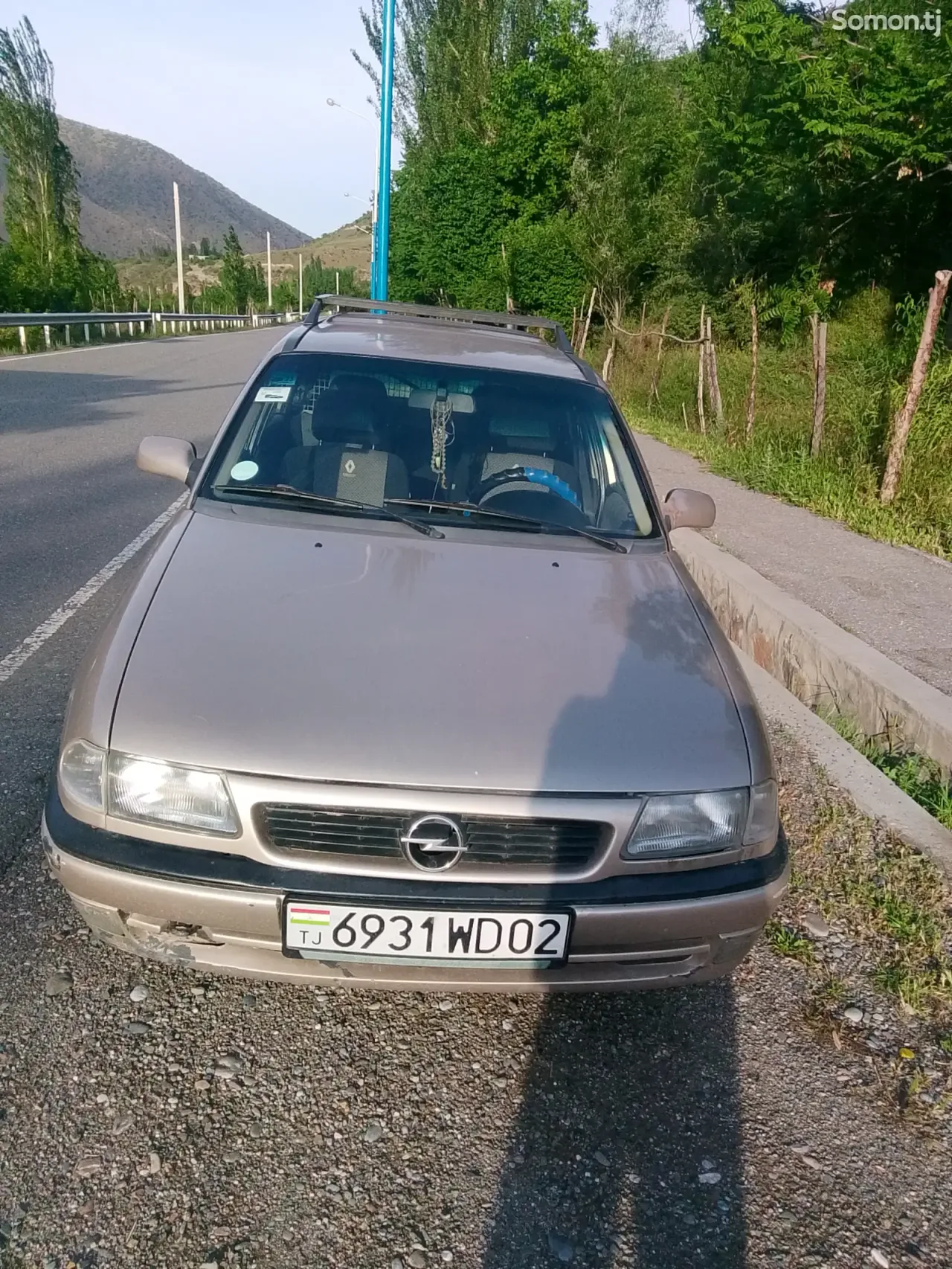 Opel Astra F 1999 · 1.6 MT